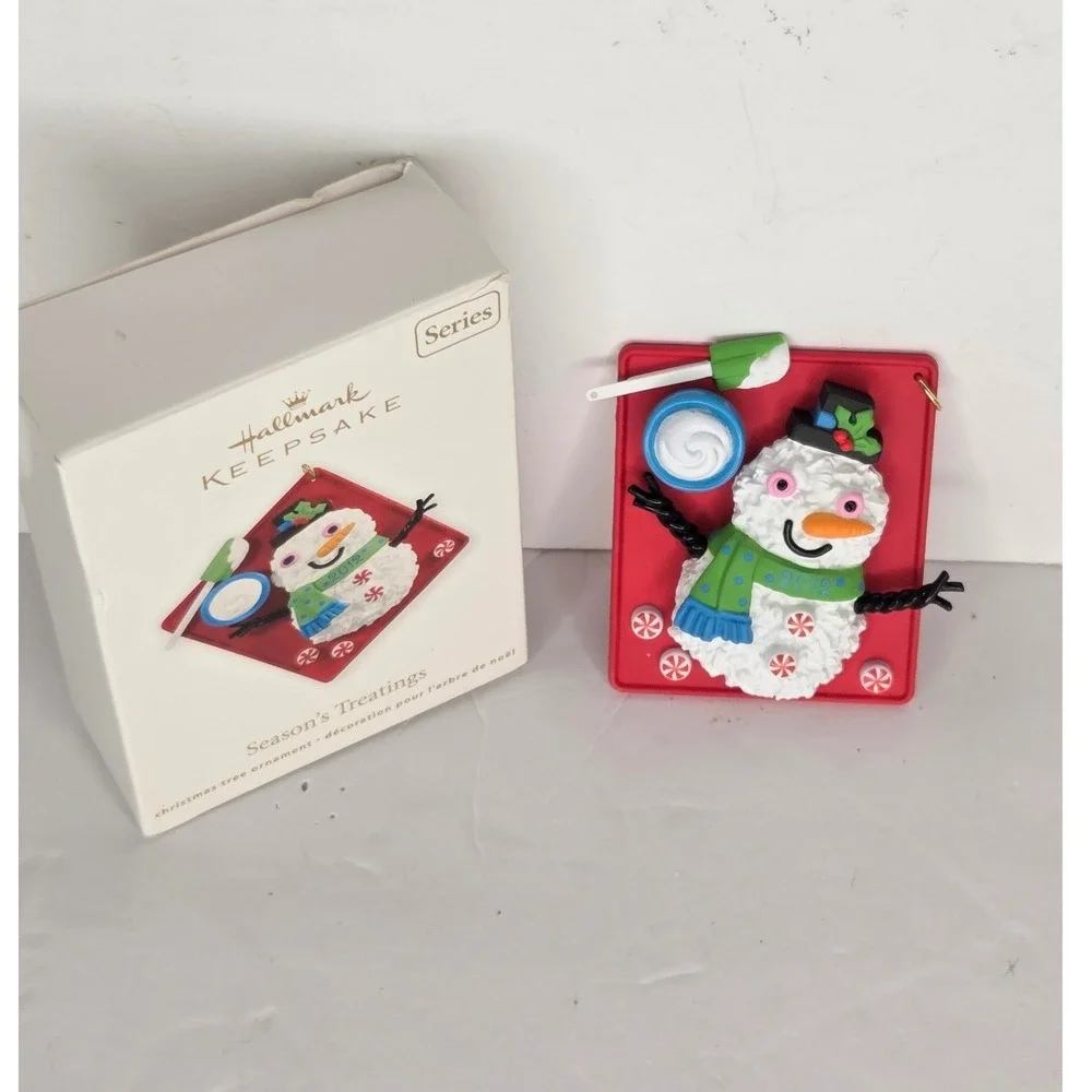 Hallmark Keepsake 2012 Season's Treatings Snowman Cookie Ornament Series 4